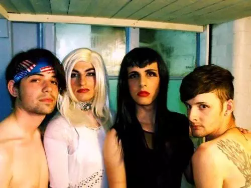 martin carter 3 Tia Maria (l-r Andy Bailey, Tia Jerker, Maria Millionaire, Simon Dade)