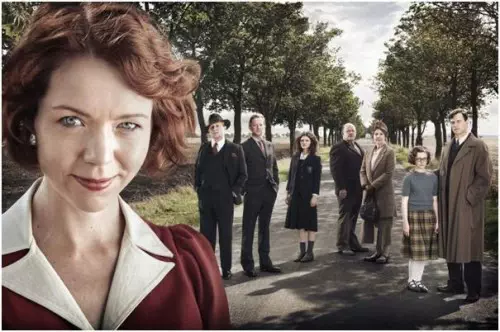south riding Photo caption: Cast of South Riding. L to R: Anna Maxwell Martin, Peter Firth, Douglas Henshall, Charlie May-Clark, John Henshaw, Penelope Wilton, Katherine McGolpin and David Morrissey.