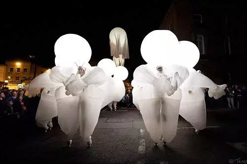 Giant inflatable people-things!