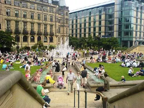 Sheffield, a bed of white roses? Sheffield, a bed of white roses? Image from a little debate stirred earlier this year