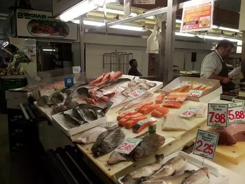 2011-09-24 13.36.42 Anthony Andrews Fish & Poultry Photo: Clare Tollick