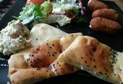Ephesus hummus, Rodley