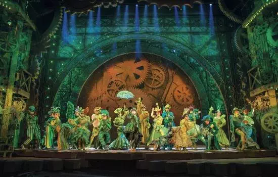 Wicked_2014_Credit Matt Crockett_6616