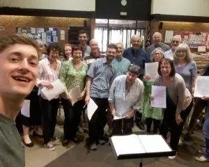 Cantabile Choir and Chris Schlecte-Bond