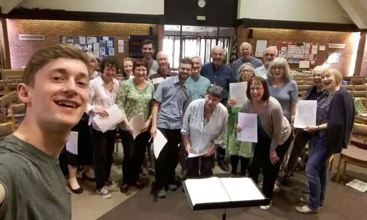 Cantabile Choir and Chris Schlecte-Bond