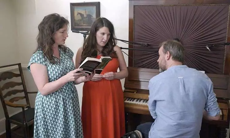 The Unthanks Sing Emily Bronte. From left:, Becky and Rachel with Adrian. Courtesy of The Unthanks.