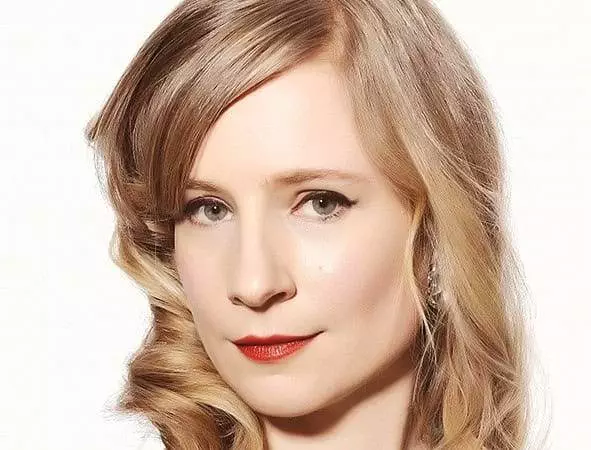 Writer, actor and storyteller Miranda Keeling