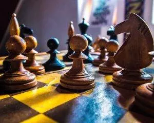chess & wellbeing (Courtesy of PXHere.com)