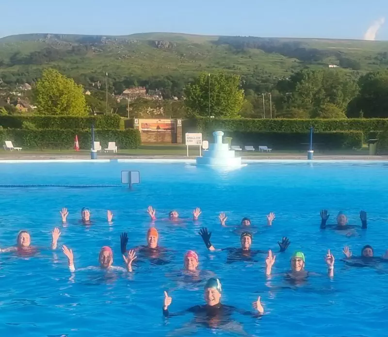 synchronised swimmers swimmers at ilkley lido